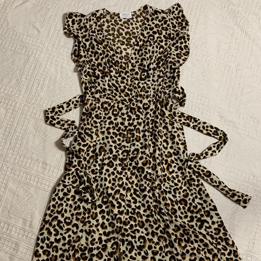 Cheetah print summer dress - Medium
